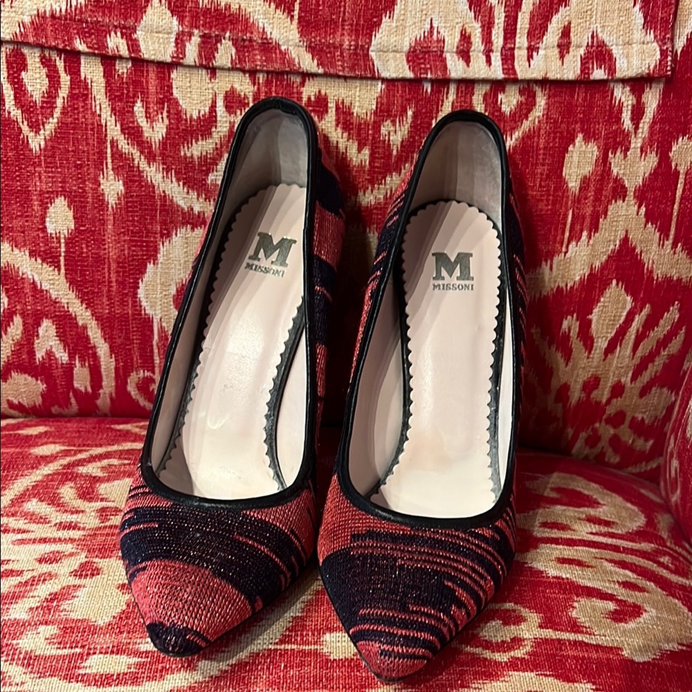 Missoni Women's Black and Red Heels